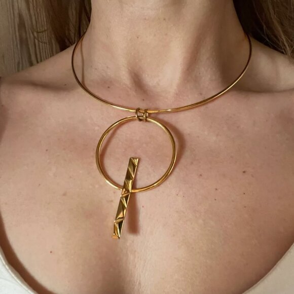 The chicest accent!  Soledad Lowe "Orbit" neck cuff! - Picture 1 of 6